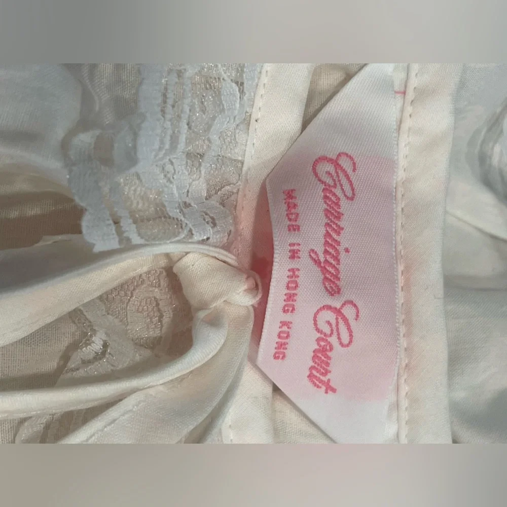 Carriage court 2 piece nightgown‎ robe set ladies size 12/14 70s girly Vintage